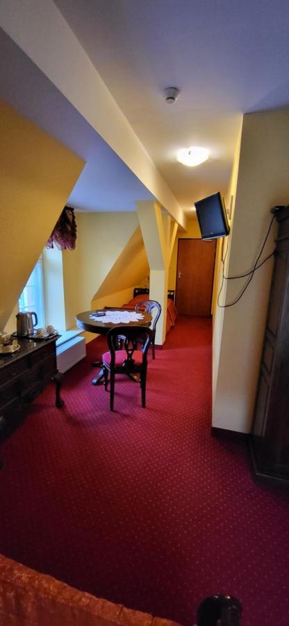 Bed and Breakfast Dom Schumannow Гданьск Экстерьер фото